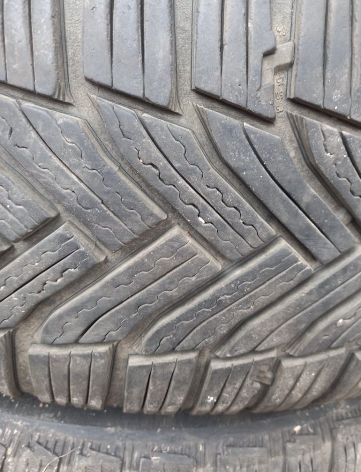 4 броя гуми с джанти за ауди Шкода и vw