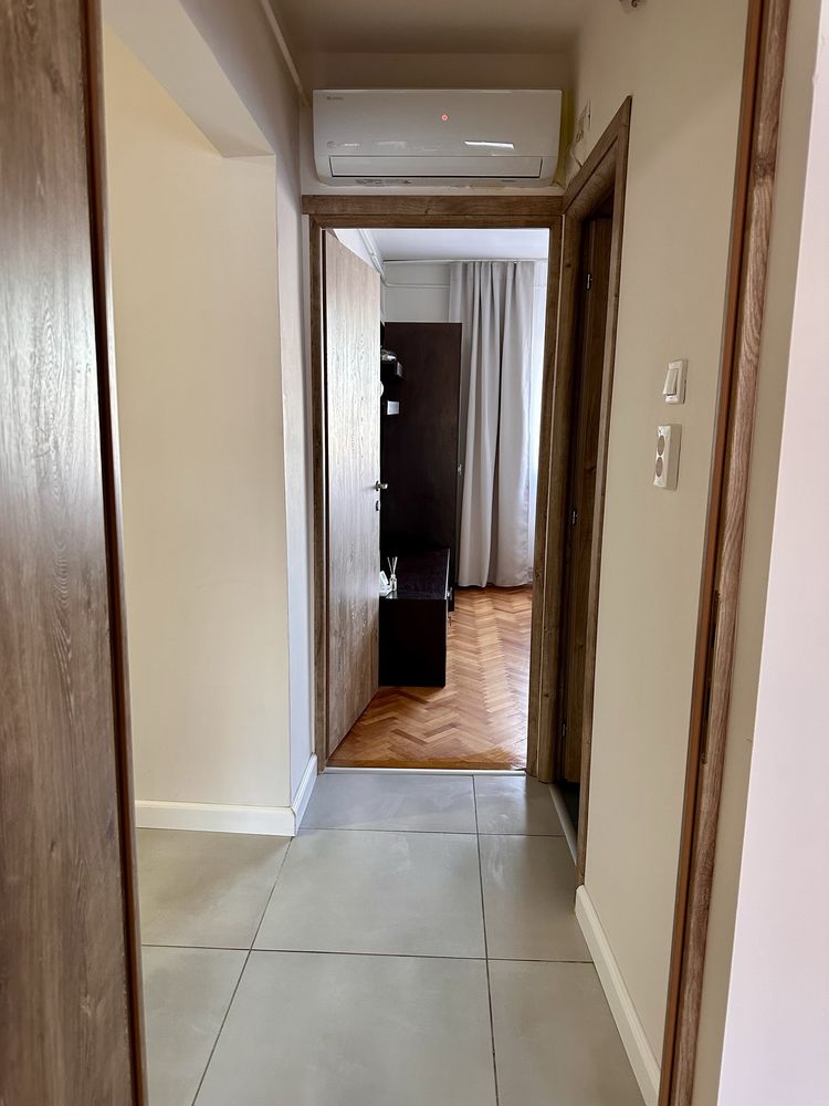 Proprietar, inchiriez ap 2 camere decomandat in zona Aradului