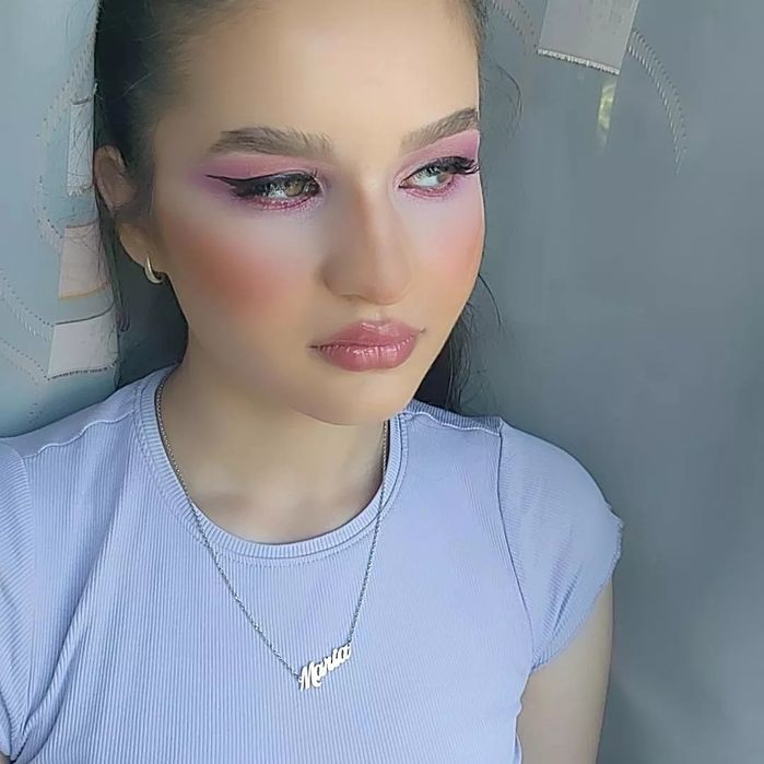 Makeup artist Mirela Tudor.