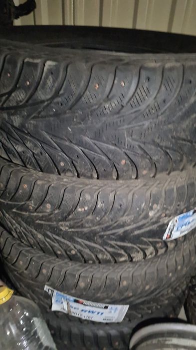 Резина 4 штук Yokohama 265,65,17