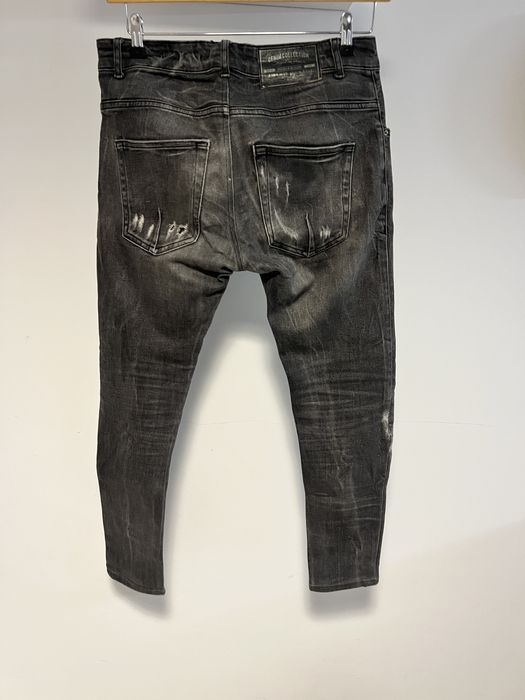 Blugi Zara Men gri cu rupturi