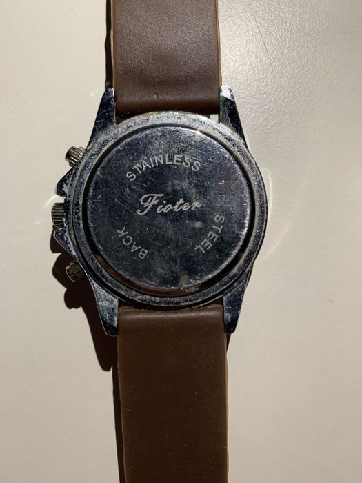 Ръчни Часовници (Tommy Hilfiger, Fioter, Emporio Armani)