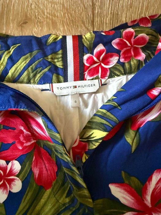 Дамски къси панталони Томи Хилфигер