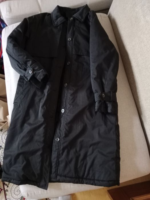 Зимняя куртка  плащ внутри мех теплая размер L на 46 48 б/у
