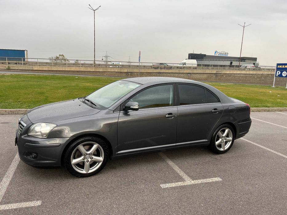Тойота Авенсис 2.2D4D 150к.с