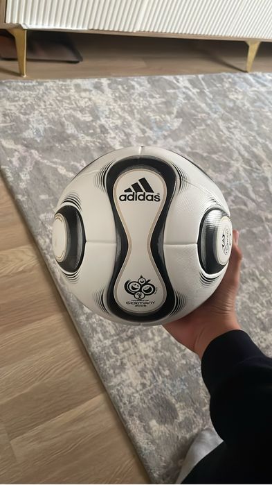 Продам сяч TEAMGEIST новый ни разу не играно
