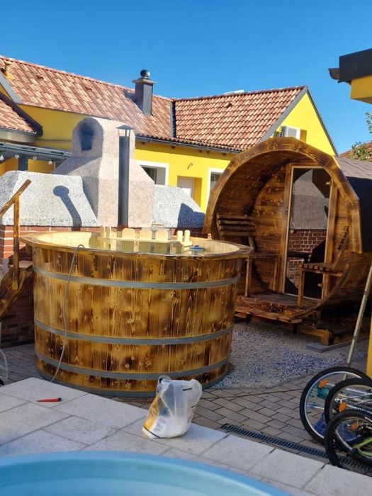 Vand pachet sauna + ciubar