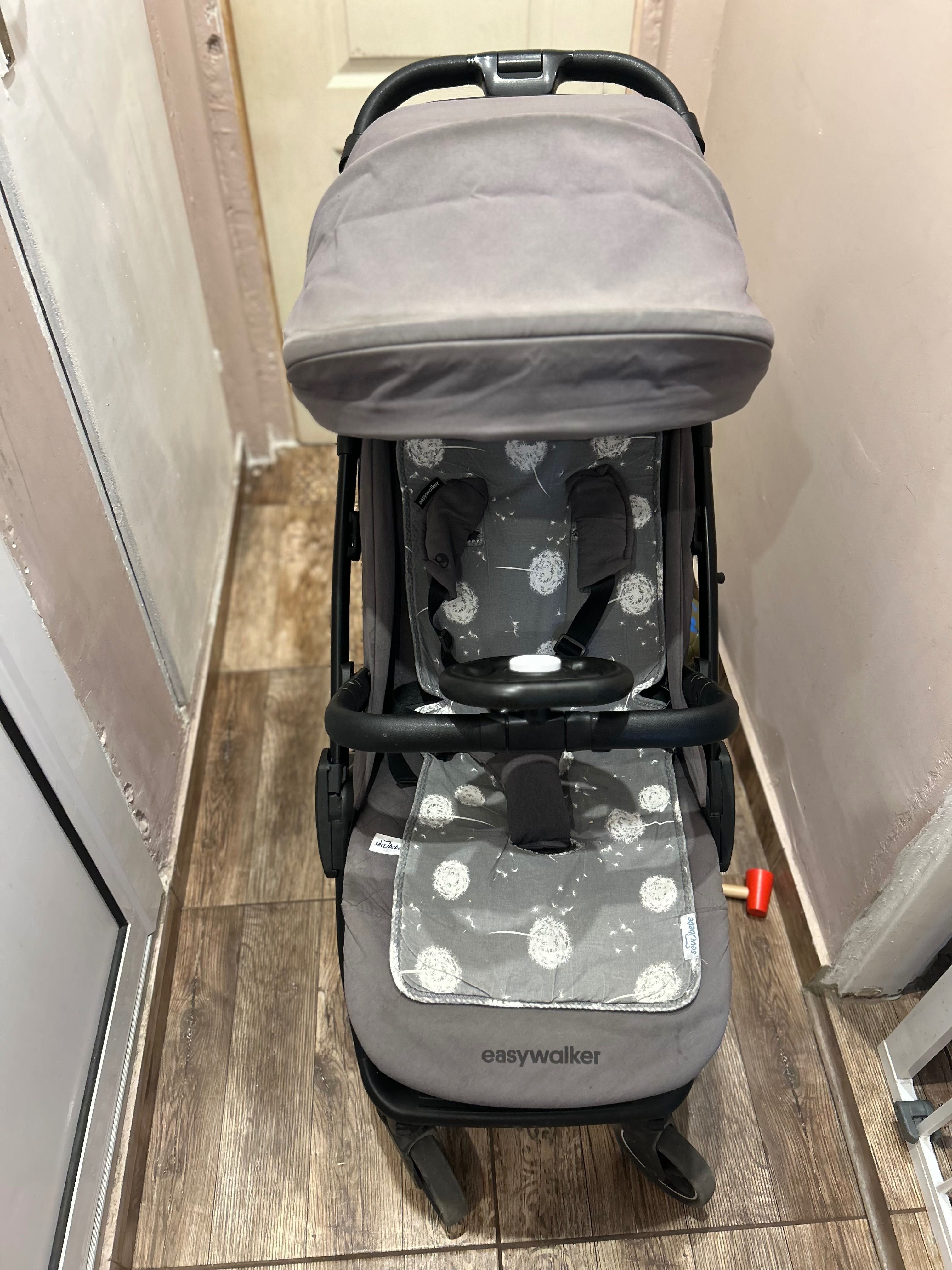 Лятна количка Easywalker Jackey