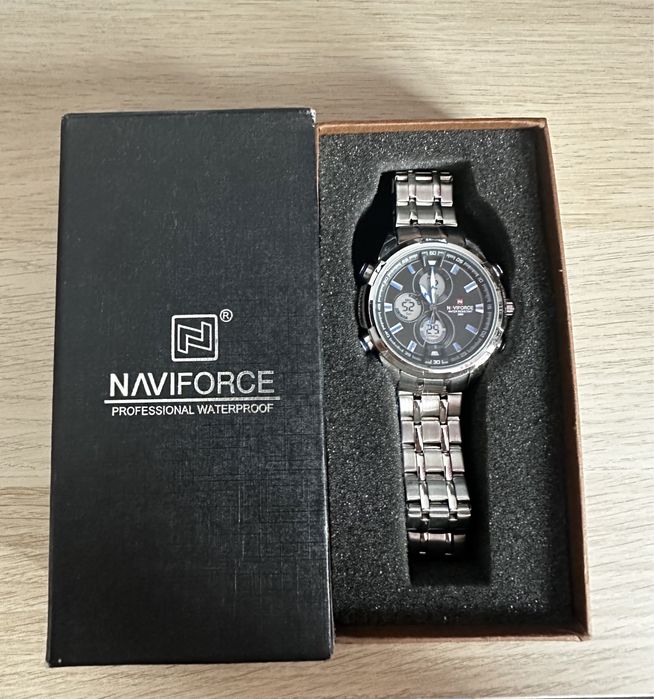 NAVIFORCE Man Watch Quartz | 30m WaterResistant