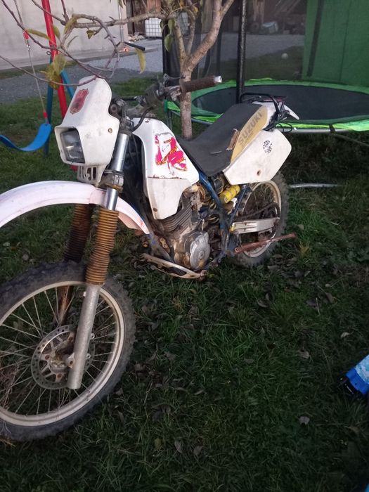Suzuki dr 350 neinmatriculat