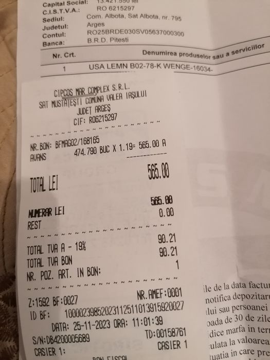 Vând ușă MDF interior wenge cu geam și toc reglabil, ușă reversibilă