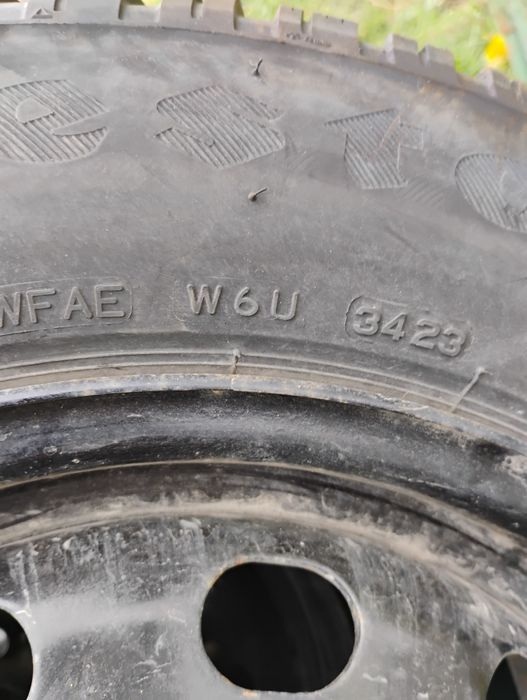 Гуми Firestone 195 65 25 Dot 23 и джанти за Форд фокус 4x108