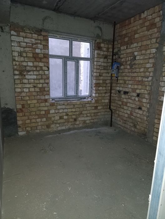 Юнусабад 1/1/4 кадастр есть! Кирпичный