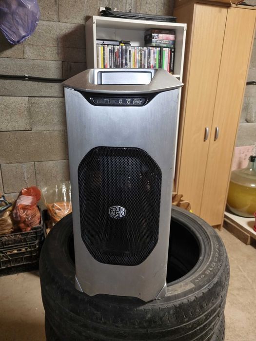 Carcasa PC Coolermaster Stacker 830