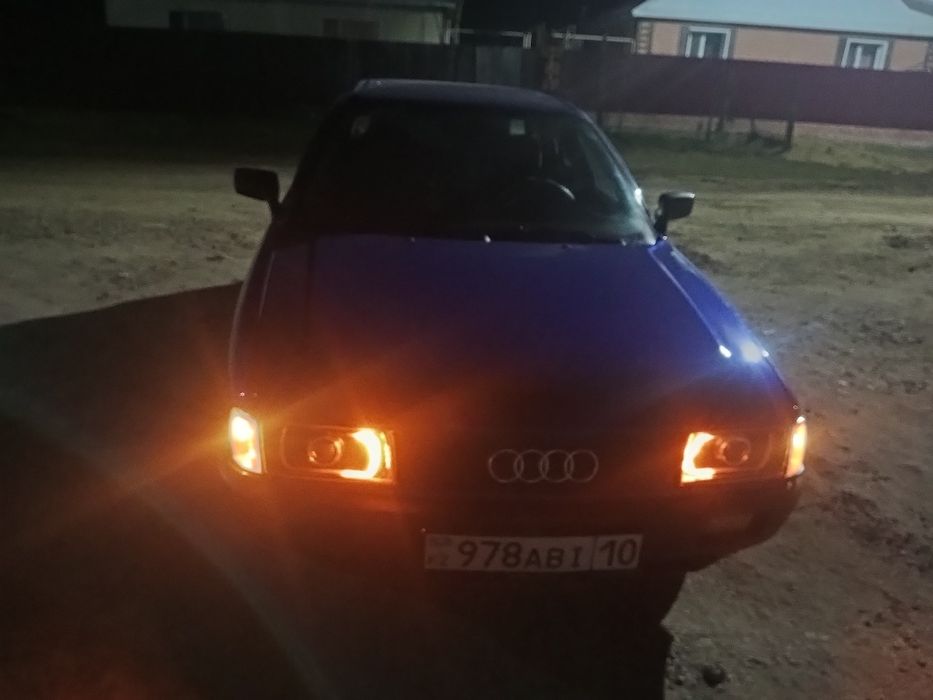 Ауди 80,б3 1987 в хорошим состояния