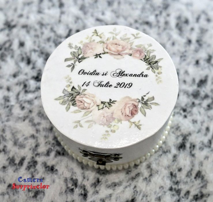 Cutie verighete / pernuta verighete / verighete /nunta