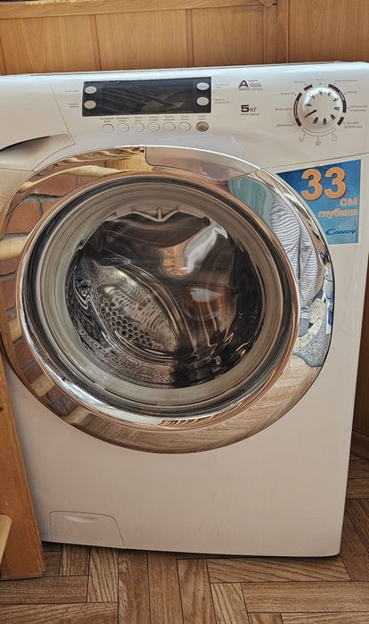 Стиральная машина Candy, глубина 33 см в отличном состоянии