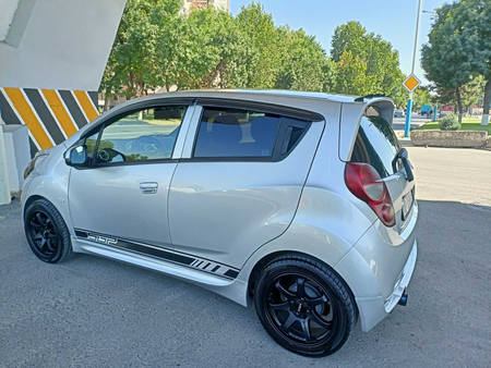 Продам авто Chevrolet Spark