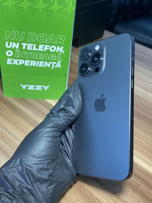 iPhone 15 Pro Max / 256 GB / Sănătate baterie 92% / Ca nou
