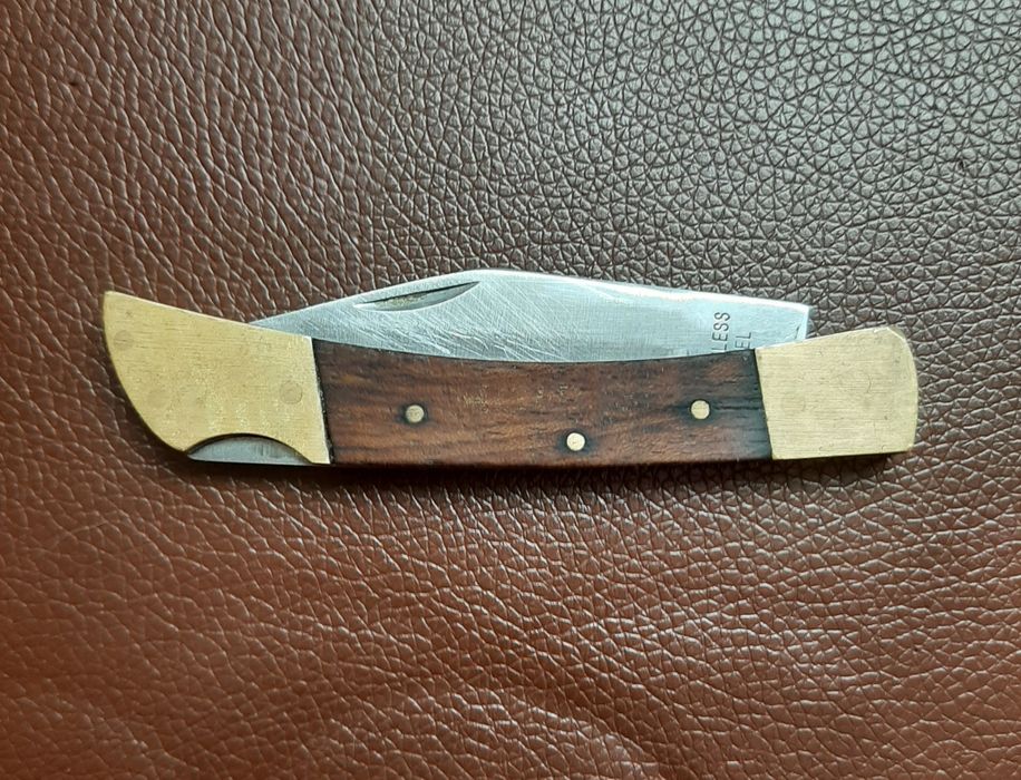 Briceag model deosebit