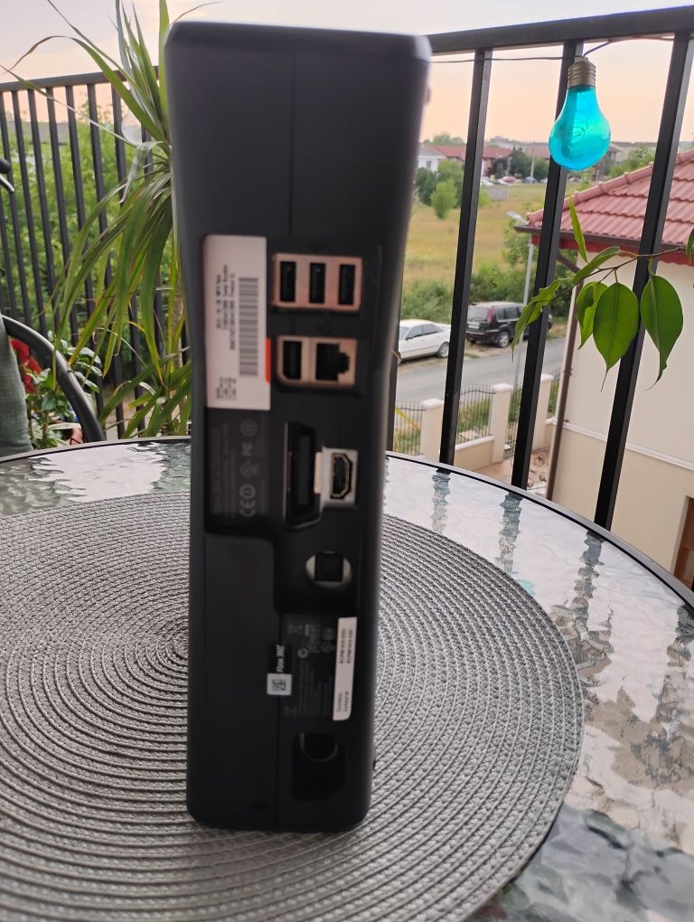 Xbox 360 slim functionala