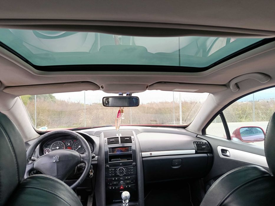 Vând Peugeot 407 coupé