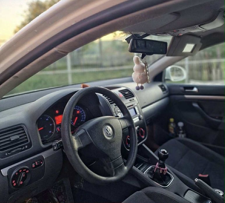 Vând/schimb jetta 2008