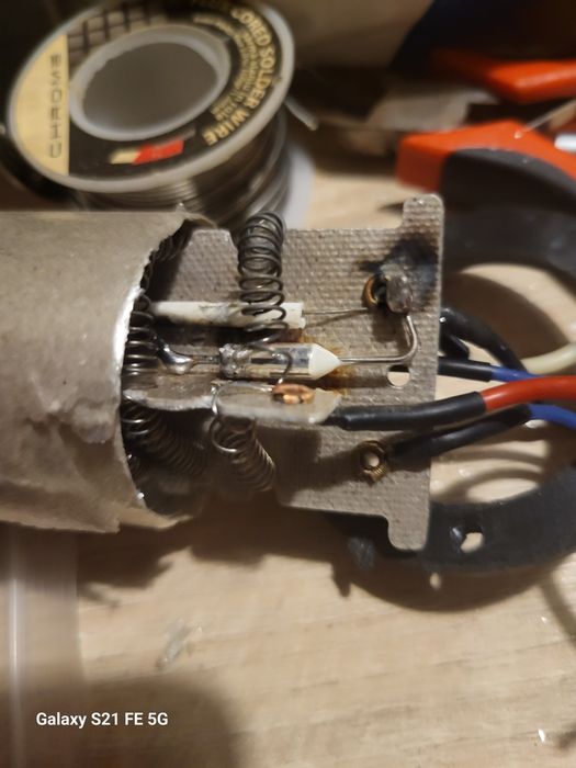 Reparații  electronice