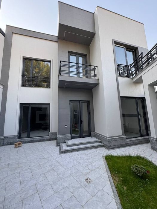 Продаётся евро коттедж!!!