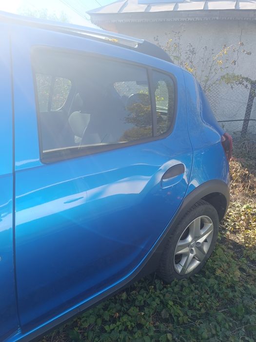 Vând DACIA Sandero Stepway avariat 0.9tce 2016