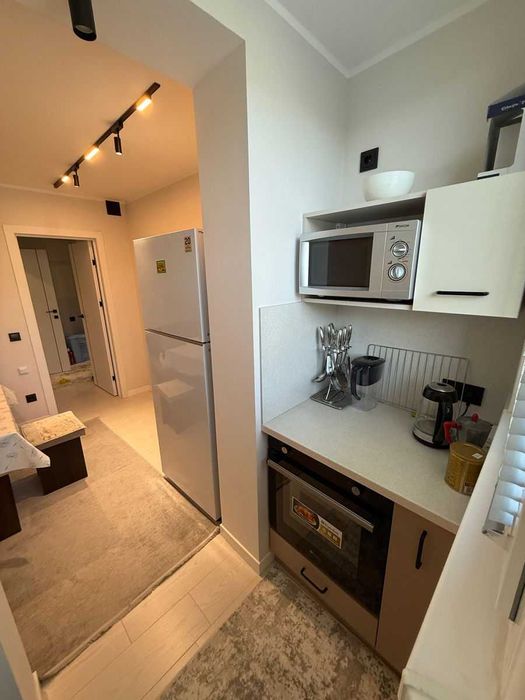 Дава се под наем Двустаен апартамент в София, Гоце Делчев - 56 кв.м за 425 € - Снимка #1