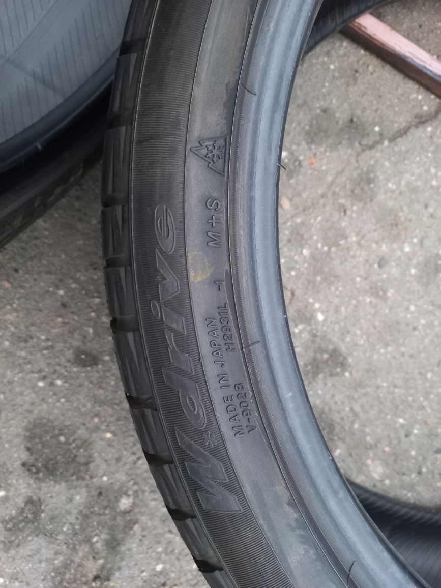 2 anvelope 265/40 R21 Yokohama