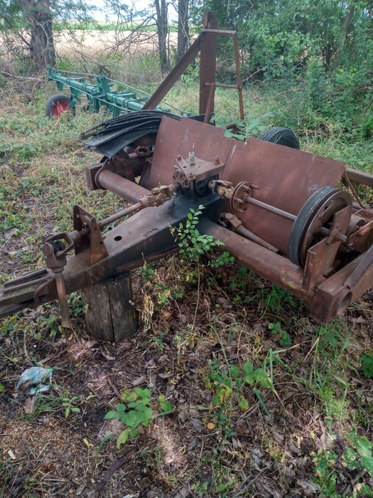 CSU tacatoare de resturile vegetale