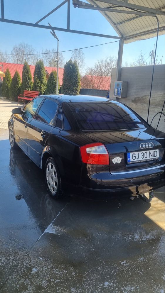 Vând audi a4 b6 2004