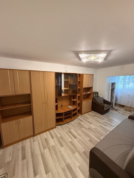 Inchriez garsoniera Bistrita  Calea Moldovei Etaj 1