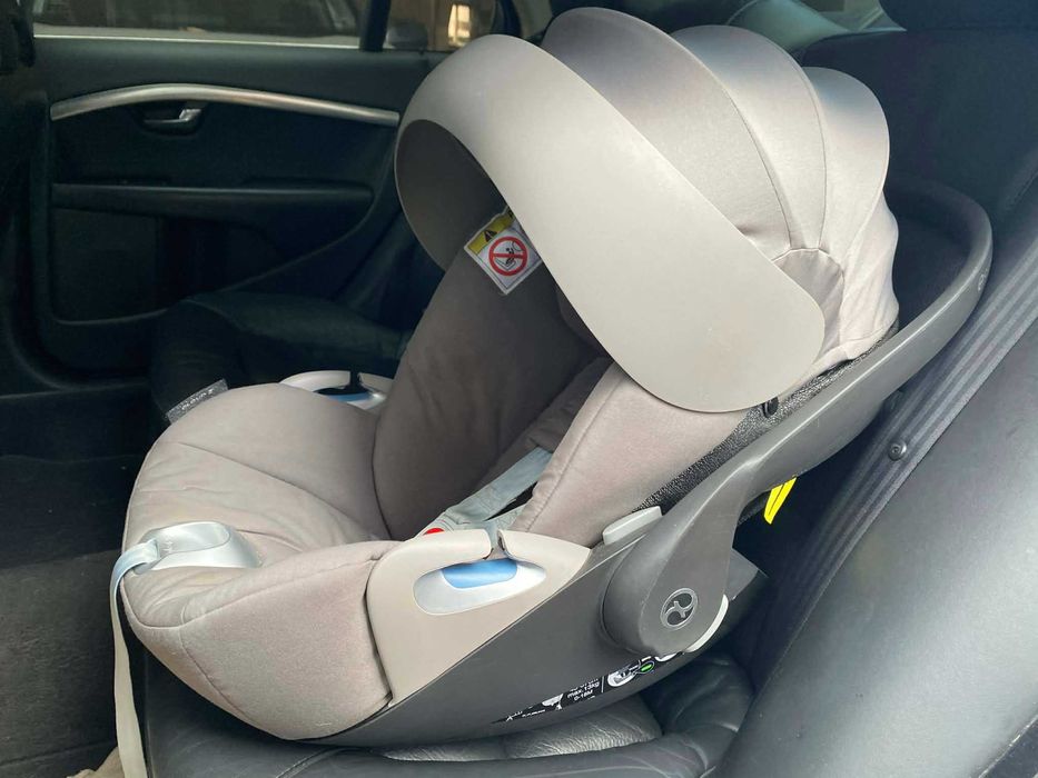 Столче за кола /кошница Cybex Cloud Z i-size с опция isofix