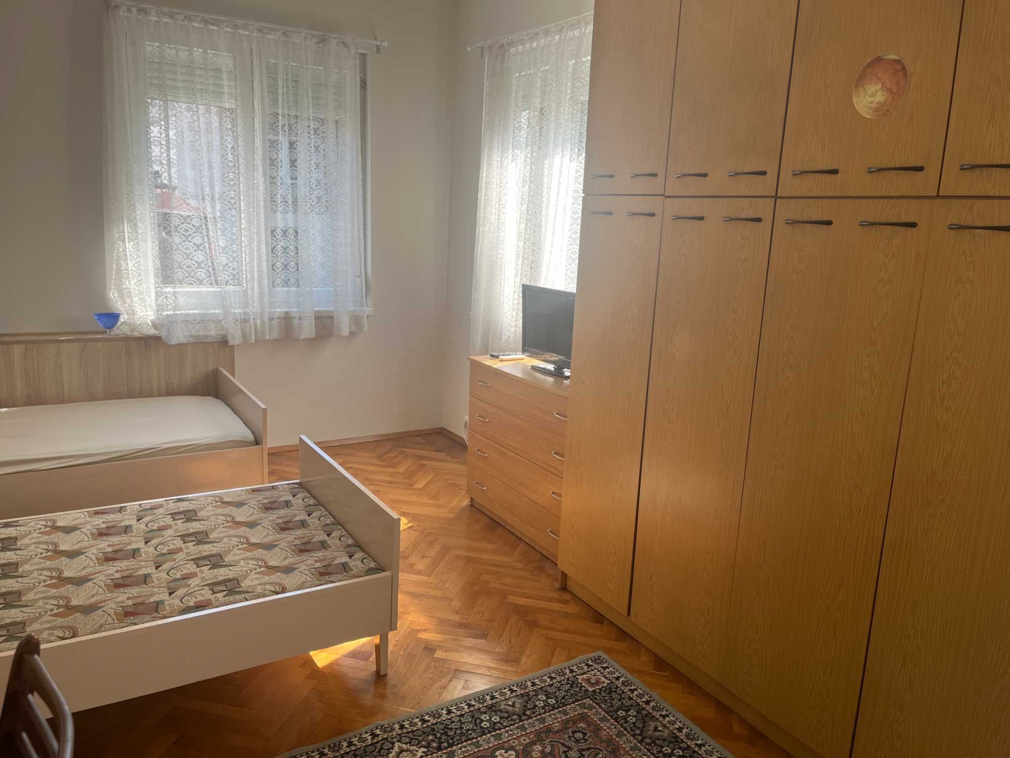 Апартамент под наем
