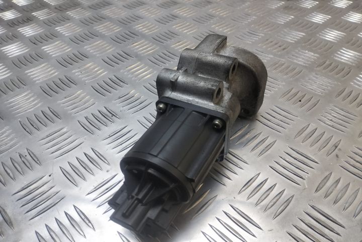 Supapa EGR  2.0 TDI Opel Insignia A