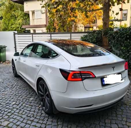 TESLA 3 Performance Long Range Full White
