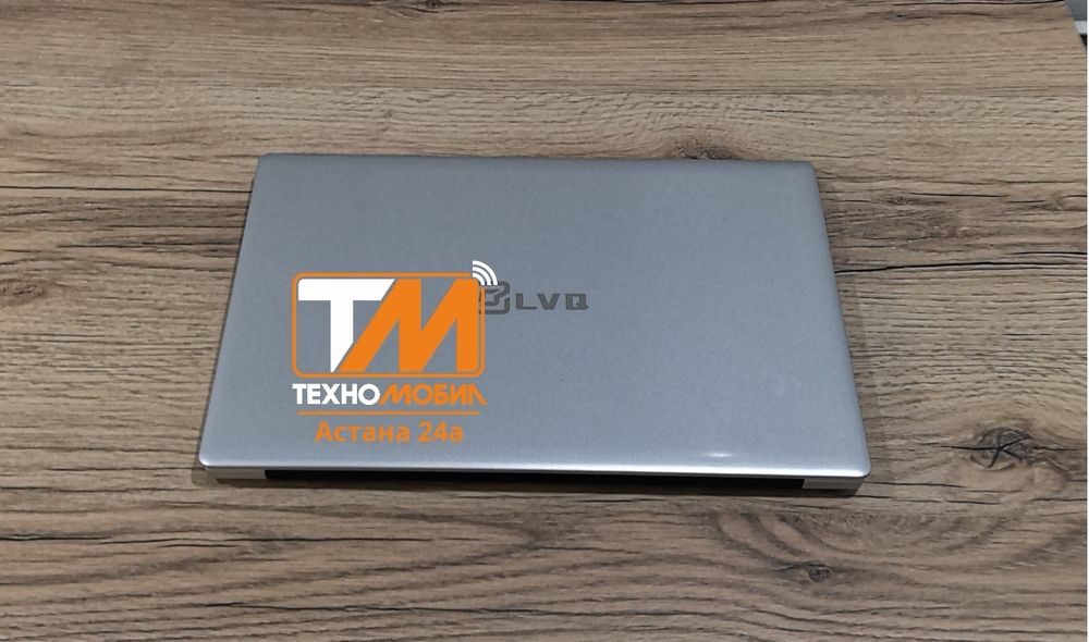 LVQ 15,6" Celeron j4125