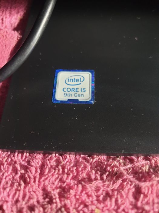 Calculator HP ProOne 440 G5 24 inch AllInOne