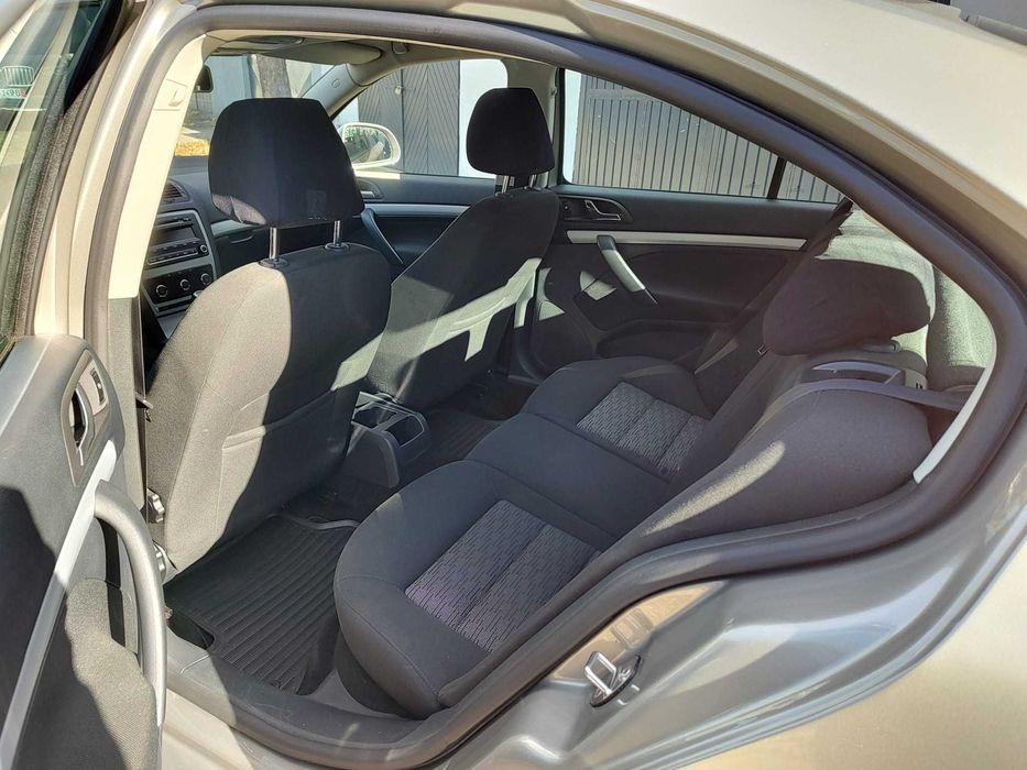 Proprietar vând Skoda Octavia 2 Facelift