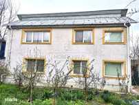 Casa si teren intravilan 853 mp, in Barlad, str. V. Parvan