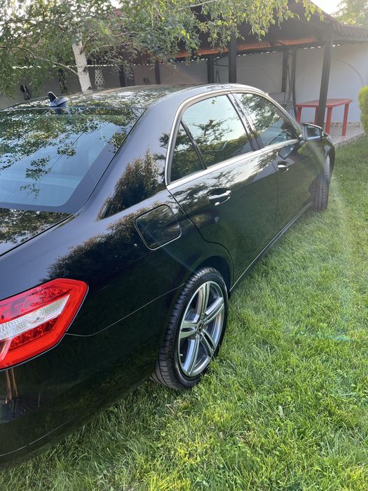 E 220 170 cp automata,schimb cu Golf 7 automata diesel