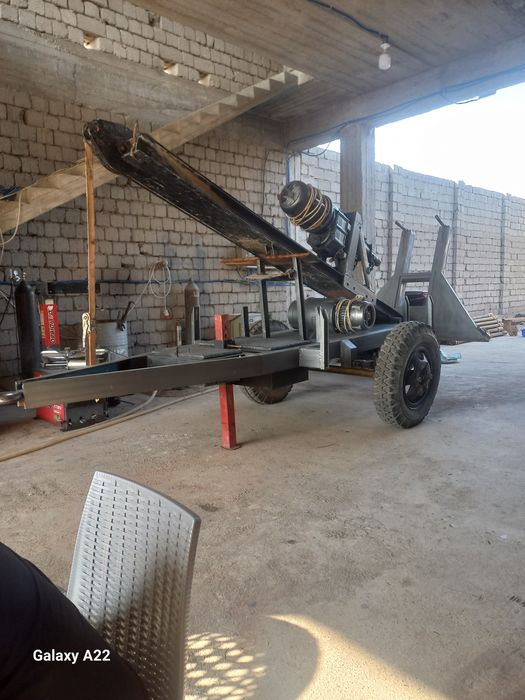 Buravoy sotiladi srochni