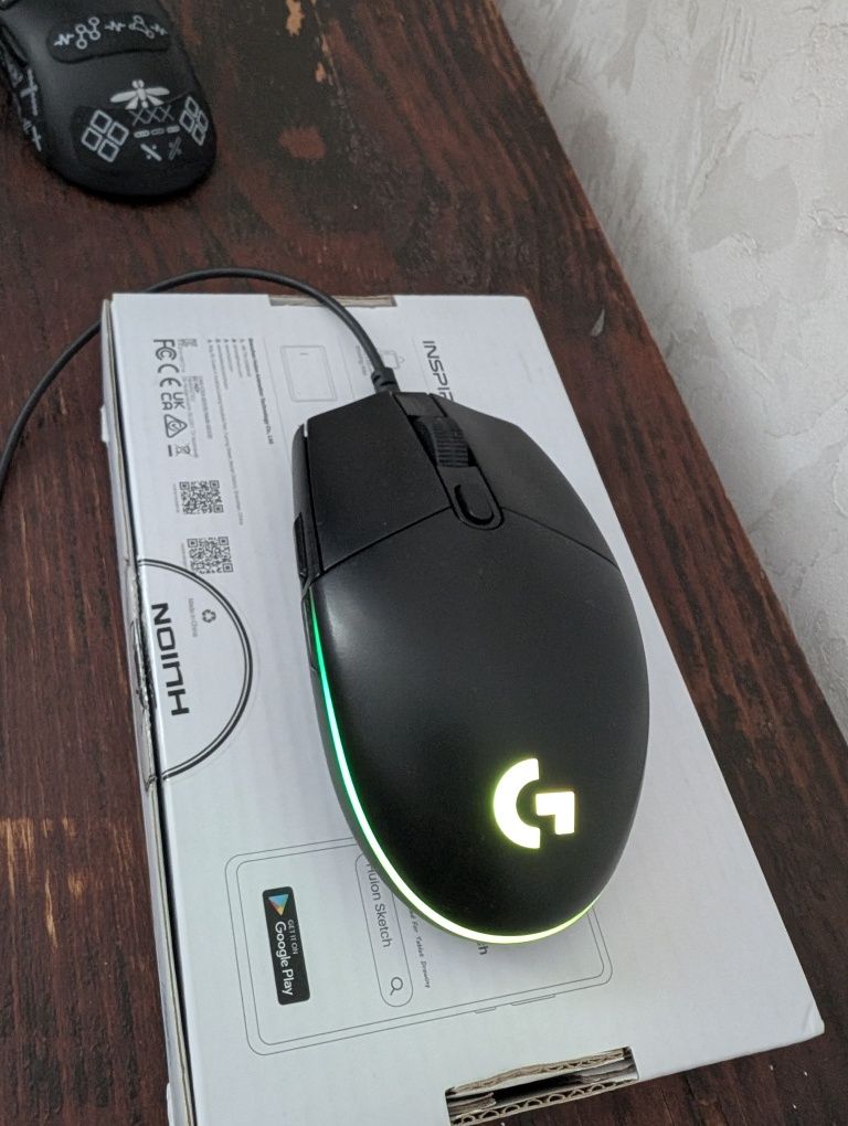 Игровая мышка Logitech G102 Lightspeed
