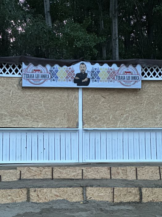 Sezlonguri•gratare•dozator bere•friteose inox•terasa