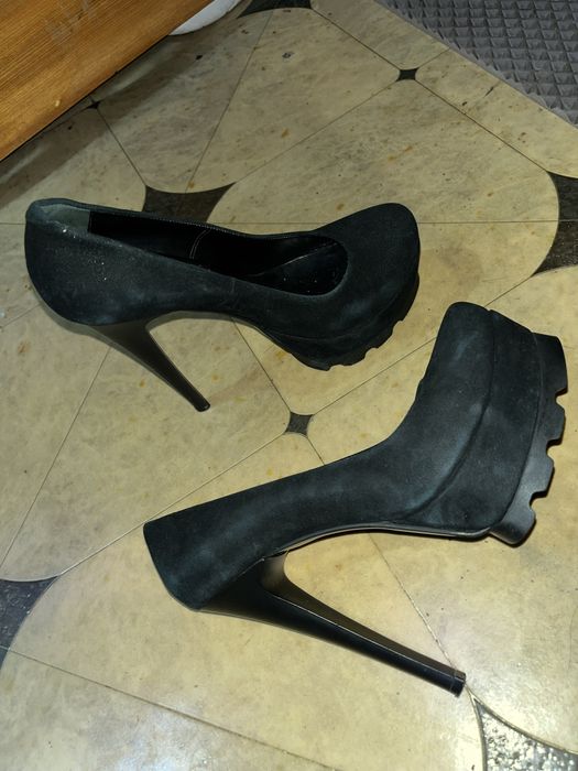 Размер 37,  в отличном состоянии  Тучина, Турция