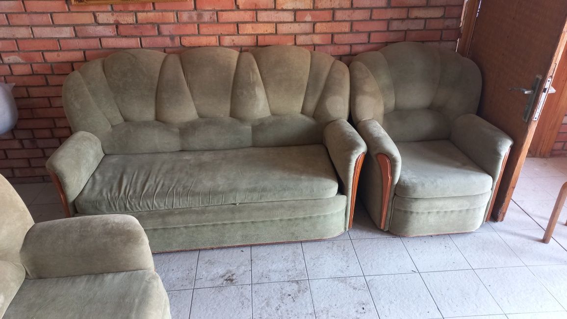 Продам диван+2кресла и 2 местный диван