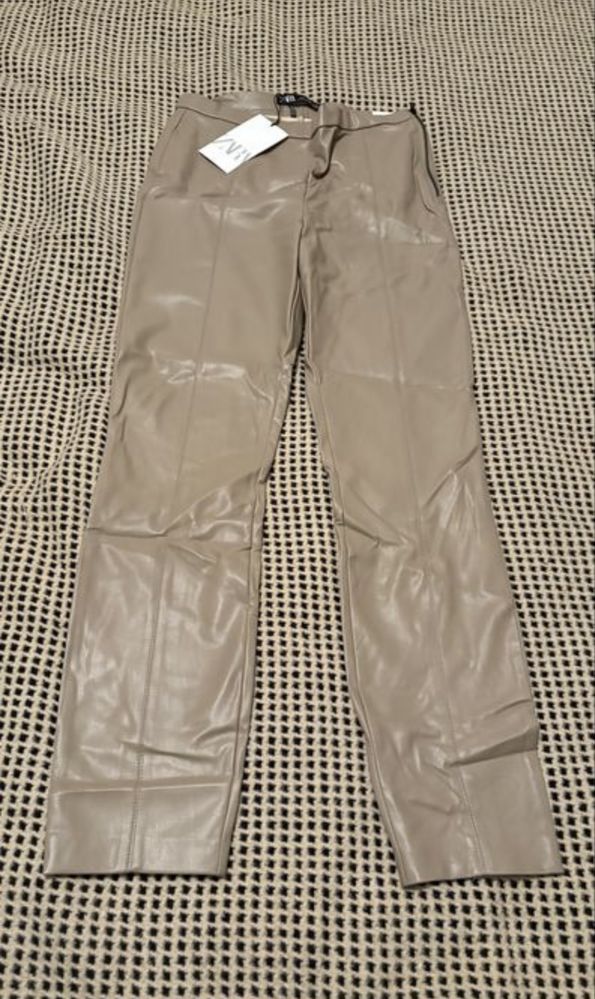 Кожен клин/панталон Zara